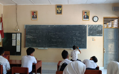 Menumbuhkan Kepemimpinan Murid melalui Pembentukan Pengurus Kelas