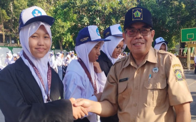 Momen Istimewa Upacara Bendera SMP Negeri 3 Pengasih Bersama Sekda Kulon Progo