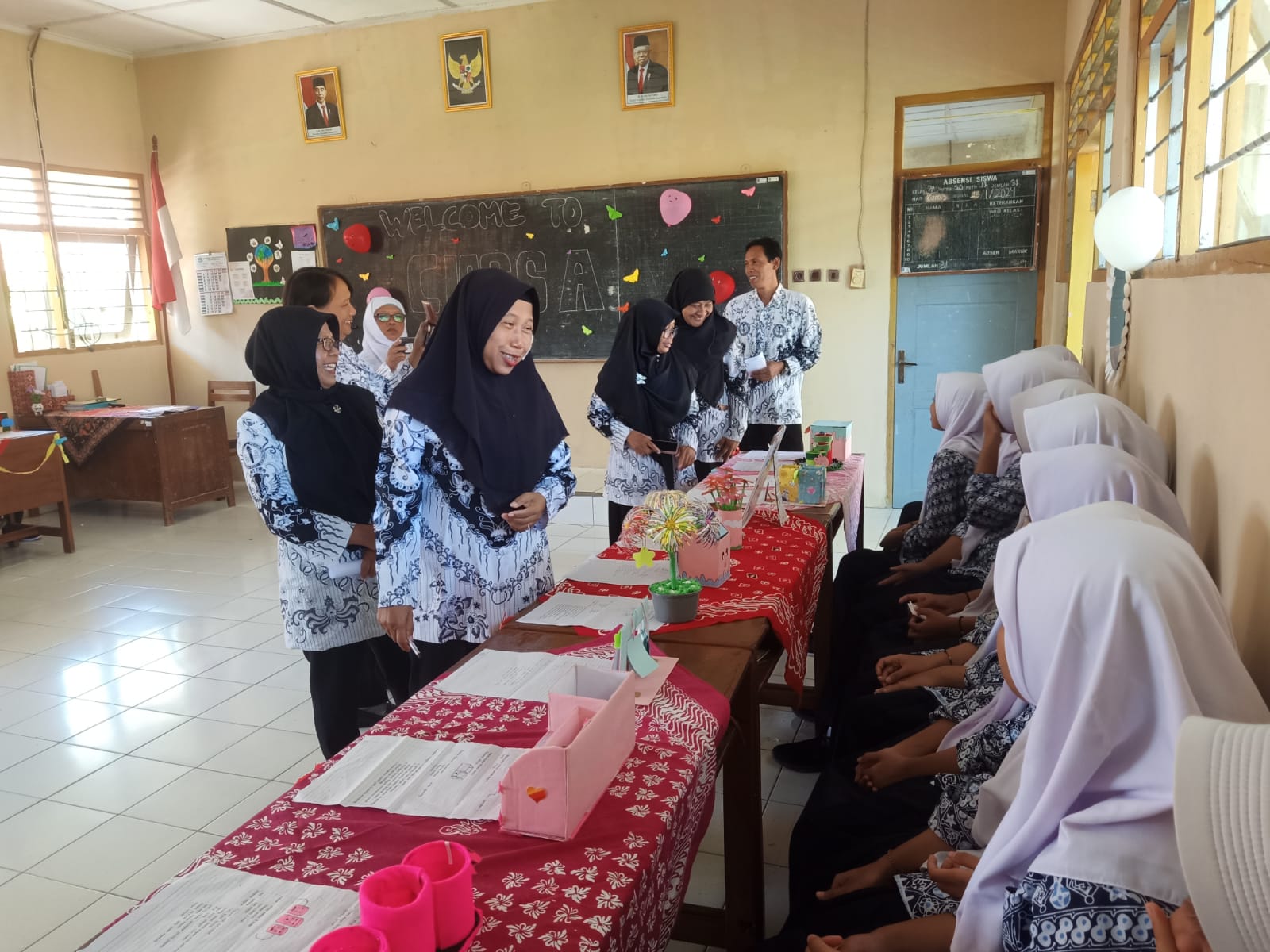 kunjungan kakak kelas 8 dan 9